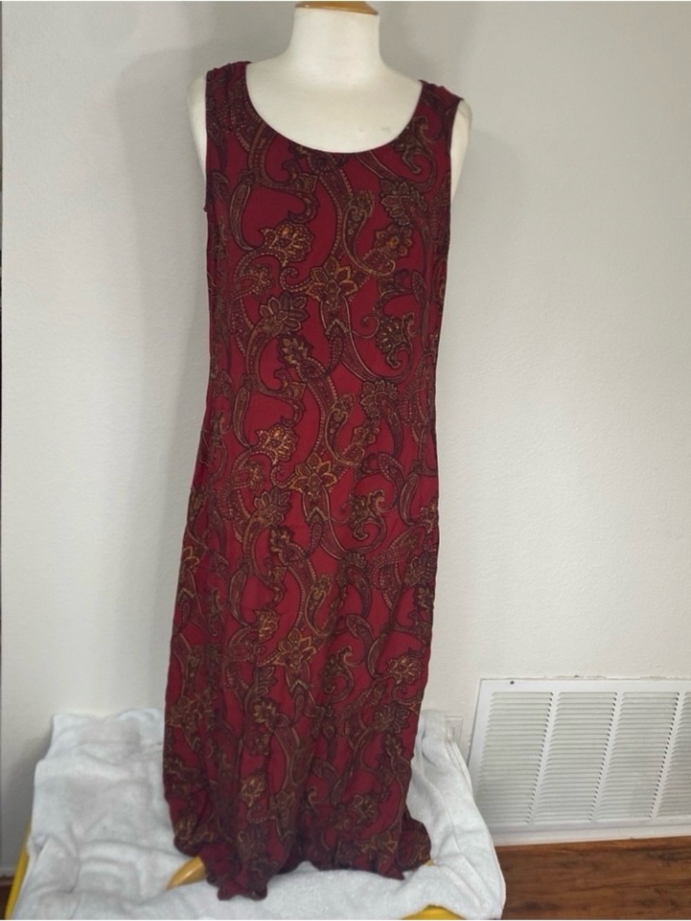 Jones New York Women's Wine Paisley Sleeveless Silk A Line Maxi Dress Size 12